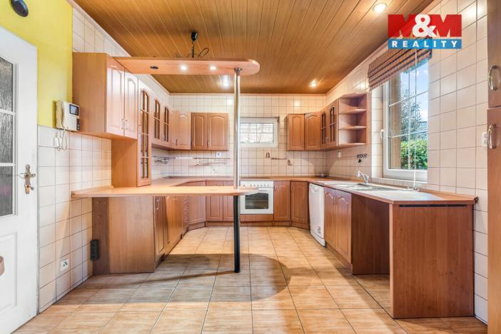 Prodej rodinného domu, Velké Chvojno - Malé Chvojno, 240 m2