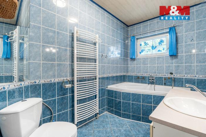 Prodej rodinného domu, Velké Chvojno - Malé Chvojno, 240 m2