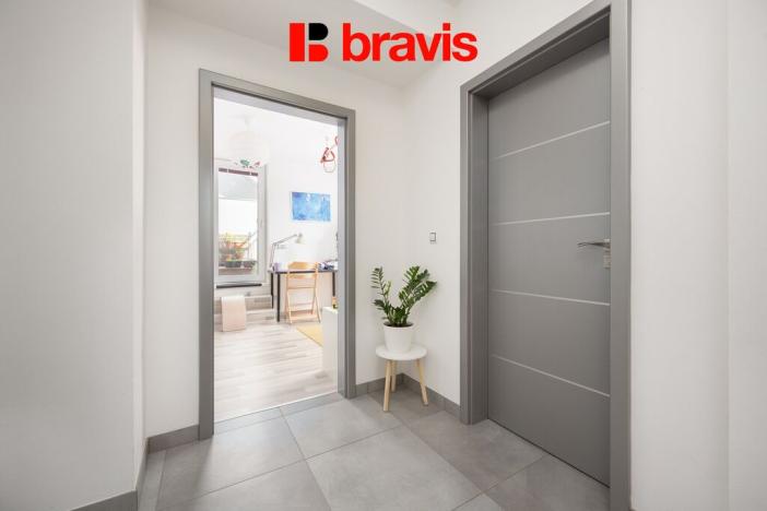 Prodej bytu 2+kk, Moravany, Višňová, 95 m2