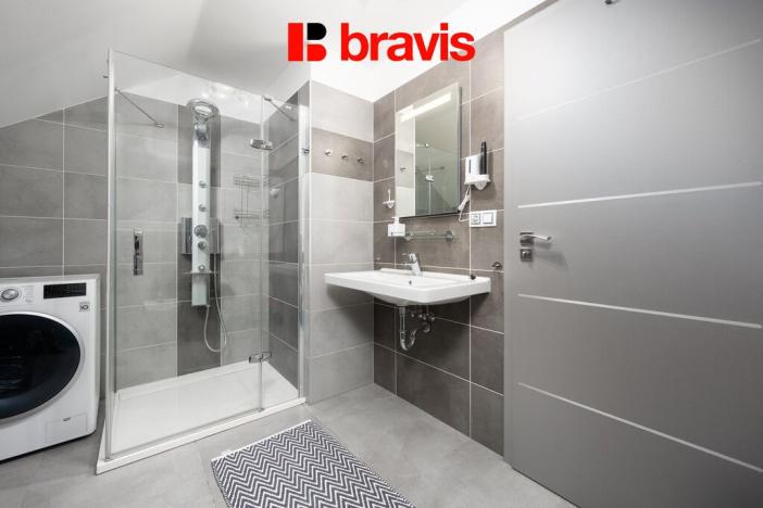 Prodej bytu 2+kk, Moravany, Višňová, 95 m2