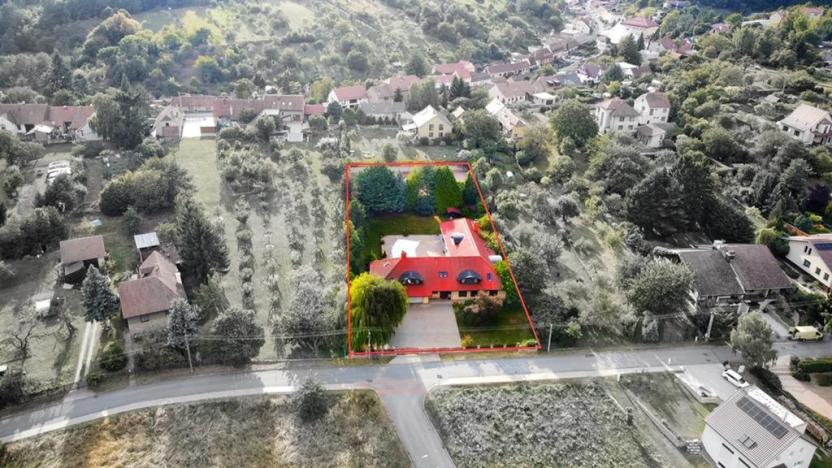 Prodej vícegeneračního domu, Olšany, 392 m2