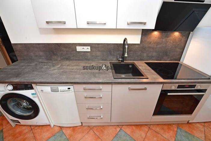 Pronájem bytu 3+kk, Praha - Radlice, Na Farkáně III, 53 m2