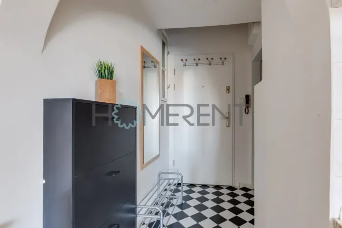 Pronájem bytu 1+kk, Praha - Nusle, Bartoškova, 30 m2