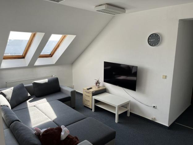 Pronájem bytu 1+kk, Pardubice - Zelené Předměstí, Smilova, 20 m2