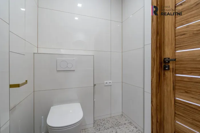 Pronájem bytu 2+1, Vsetín, Dolní Jasenka, 43 m2