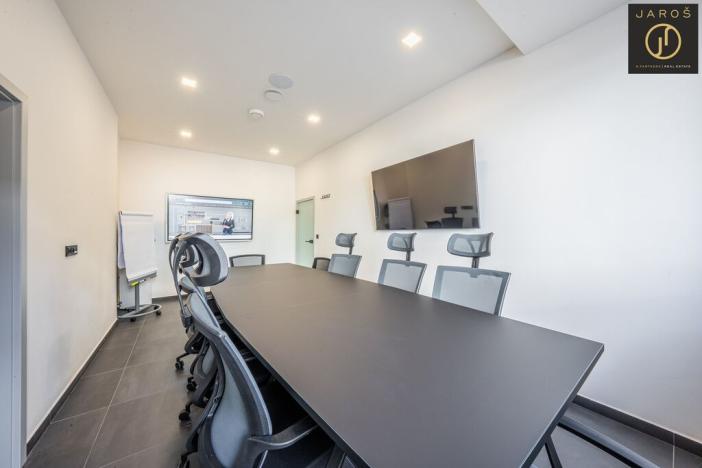 Prodej obchodního prostoru, Kladno, Huťská, 402 m2