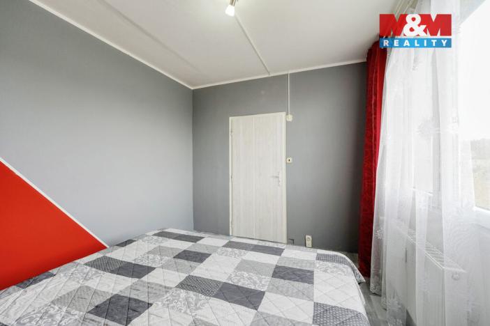 Prodej bytu 3+1, Bezdružice, Na Sídlišti, 60 m2