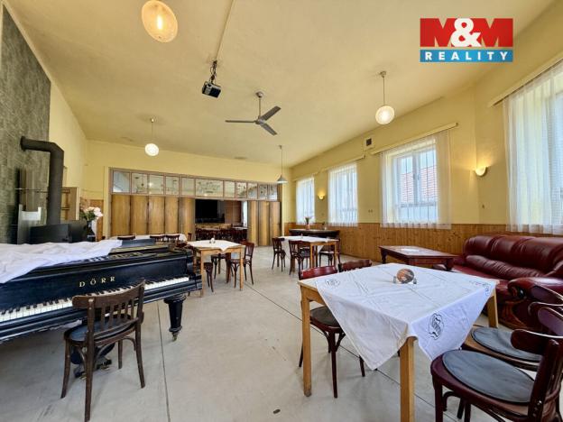 Prodej restaurace, Ivančice - Budkovice, 380 m2