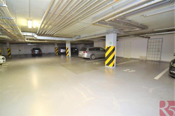 Prodej bytu 5+kk, Praha - Petrovice, Edisonova, 154 m2