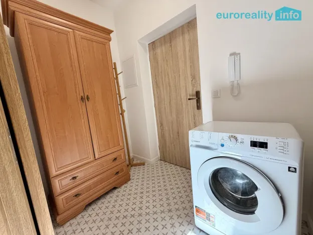 Pronájem bytu 1+1, Mariánské Lázně, Tyršova, 28 m2