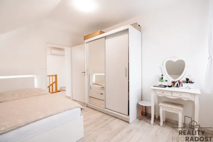 Prodej rodinného domu, Bukovany, 230 m2