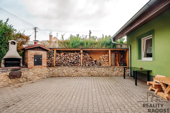 Prodej rodinného domu, Bukovany, 230 m2