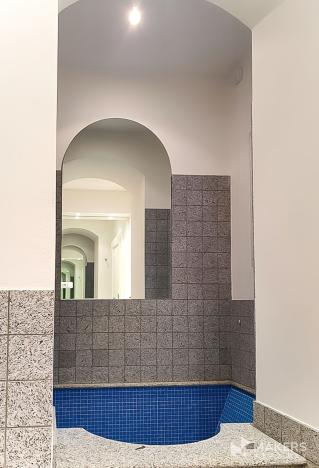 Pronájem bytu 3+1, Praha - Malá Strana, Hroznová, 73 m2