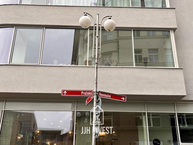 Pronájem obchodního prostoru, Liberec - Liberec IV-Perštýn, Revoluční, 95 m2