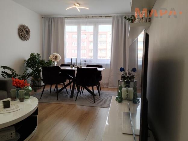 Prodej bytu 3+1, Chomutov, Borová, 77 m2