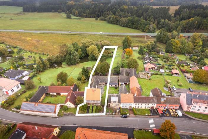 Prodej rodinného domu, Žár, 158 m2