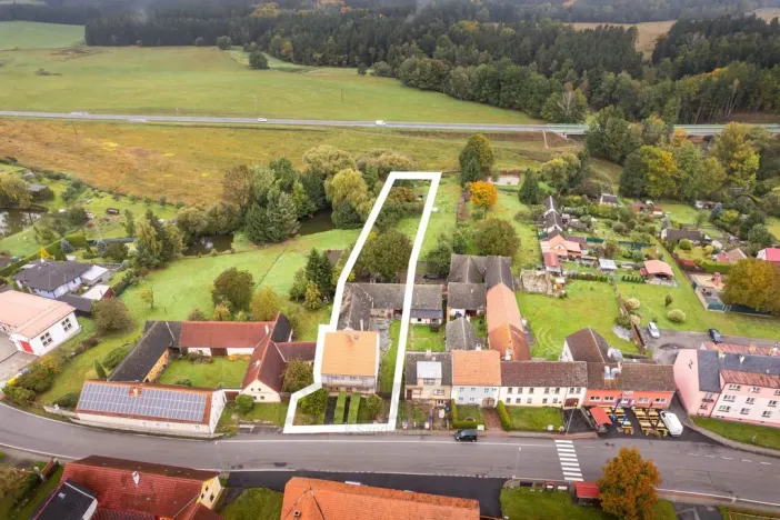 Prodej rodinného domu, Žár, 158 m2