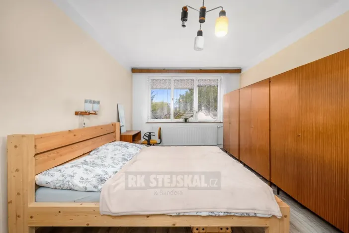 Prodej rodinného domu, Žár, 158 m2