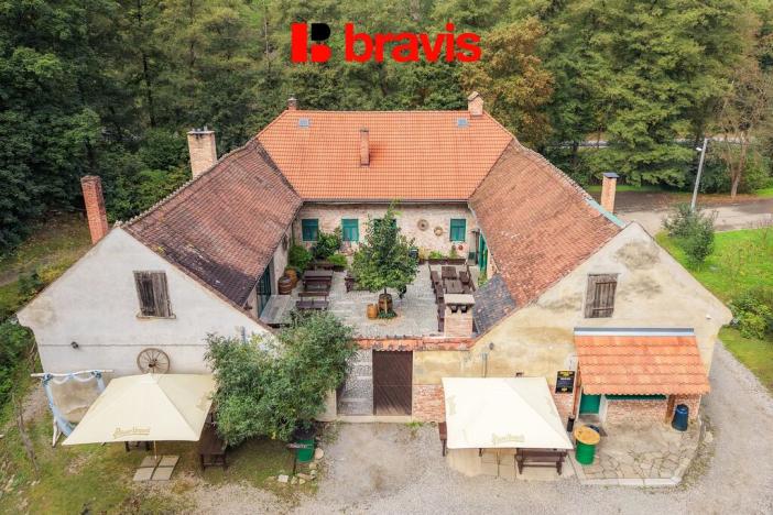 Prodej restaurace, Brno - Bystrc, Rakovecká, 500 m2