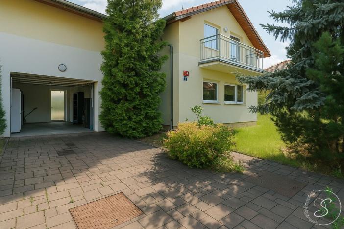Prodej rodinného domu, Praha - Újezd nad Lesy, Lutínská, 220 m2