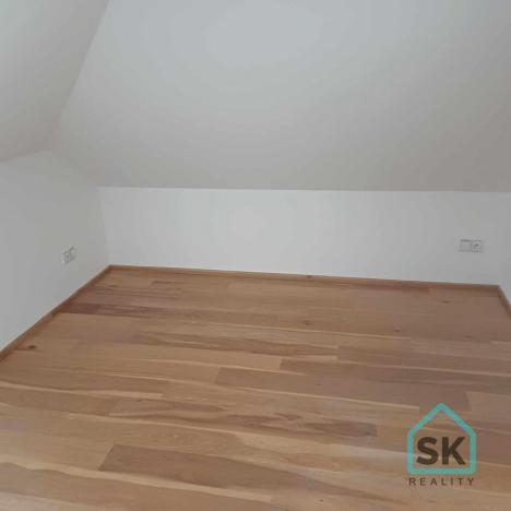 Pronájem bytu 3+1, Krnov - Pod Bezručovým vrchem, Jiráskova, 110 m2
