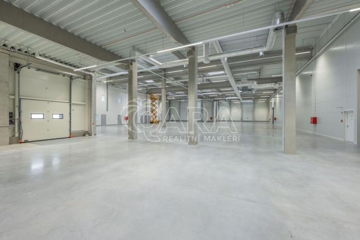 Pronájem skladu, Divišov, 2922 m2