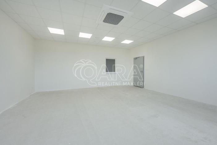 Pronájem skladu, Divišov, 2922 m2