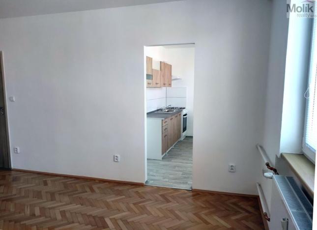 Pronájem bytu 2+1, Duchcov, Teplická, 53 m2