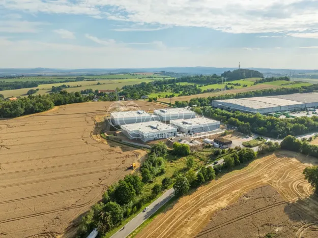 Pronájem skladu, Divišov, 2704 m2