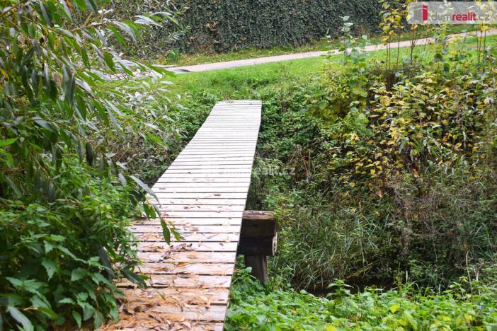 Prodej pozemku pro bydlení, Benešov - Bedrč, 1535 m2