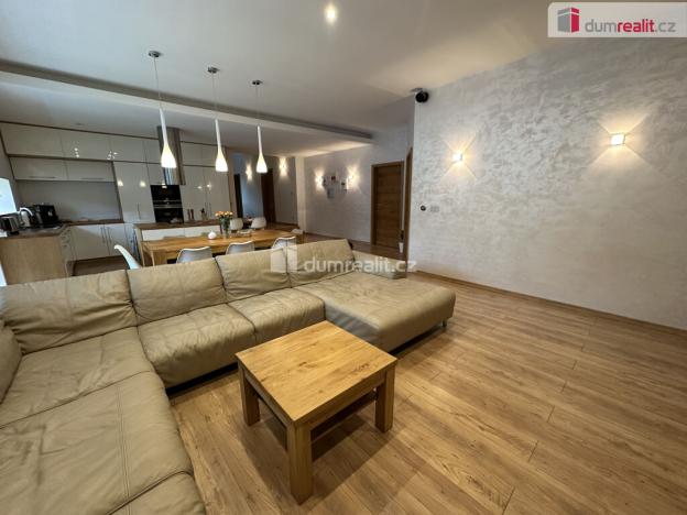 Prodej rodinného domu, Děčín - Děčín I-Děčín, Dobrovského, 229 m2