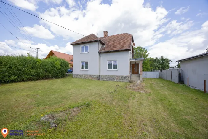 Prodej rodinného domu, Rovensko, 220 m2