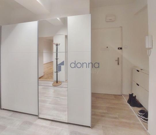 Pronájem bytu 2+kk, Praha, Sokolovská, 62 m2