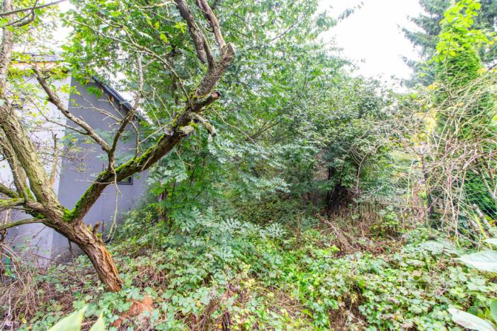 Prodej zahrady, Praha, 644 m2