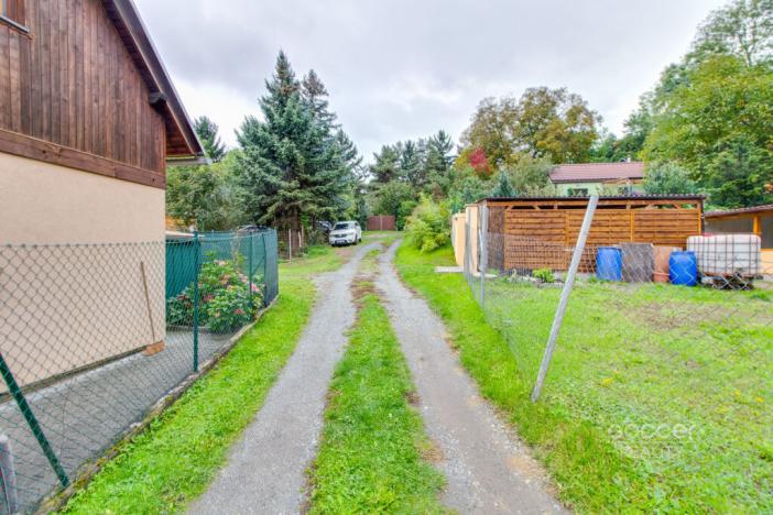 Prodej zahrady, Praha, 644 m2