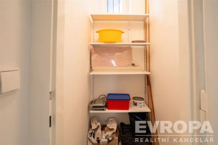 Prodej bytu 4+1, Praha - Holešovice, Veletržní, 101 m2