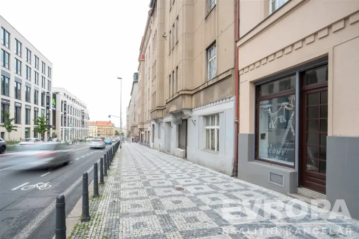 Prodej bytu 4+1, Praha - Holešovice, Veletržní, 101 m2