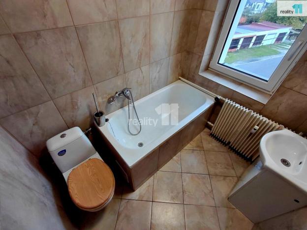 Pronájem bytu 2+1, Aš, Hlávkova, 54 m2