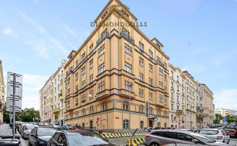 Prodej obchodního prostoru, Praha, Bulharská, 142 m2