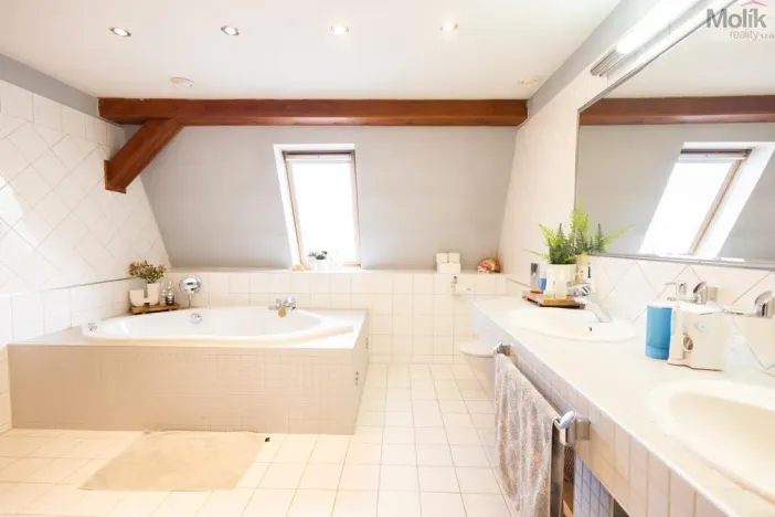 Prodej obchodního prostoru, Litvínov - Horní Litvínov, Rooseveltova, 277 m2