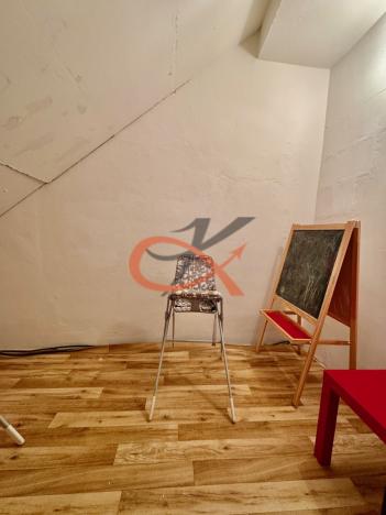 Pronájem obchodního prostoru, Valašské Meziříčí, Náměstí, 90 m2