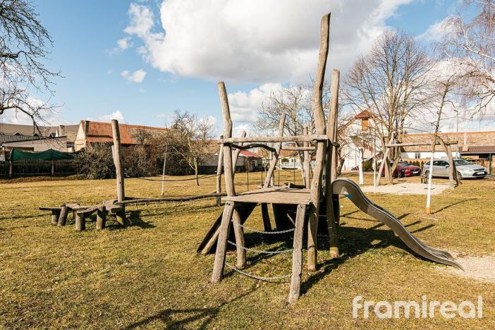 Pronájem bytu 2+kk, Vrbovec, 49 m2