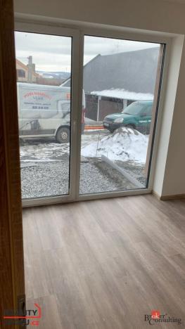 Pronájem bytu 2+kk, Velké Hoštice, 60 m2
