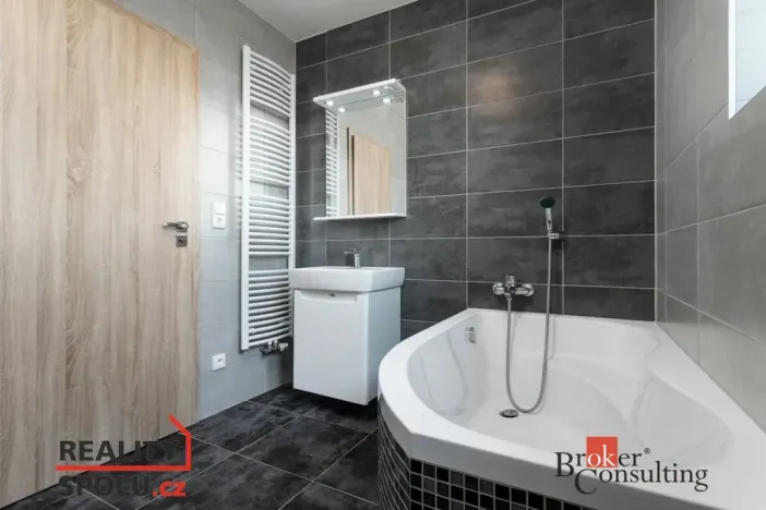 Pronájem bytu 2+kk, Velké Hoštice, 60 m2