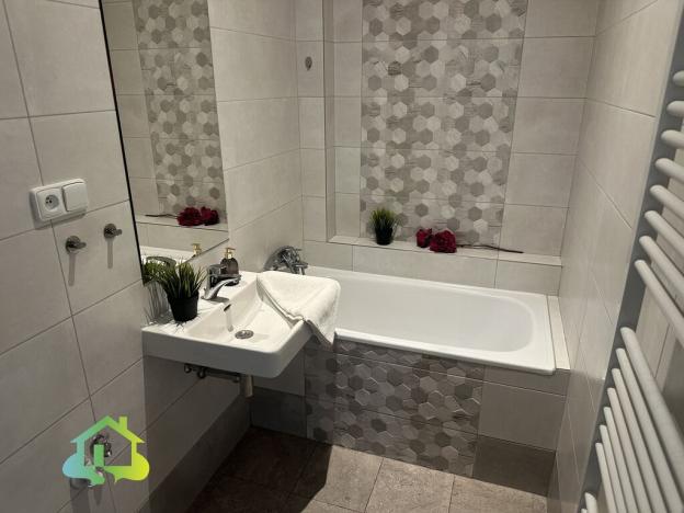 Pronájem bytu 2+kk, Praha - Vršovice, Holandská, 38 m2