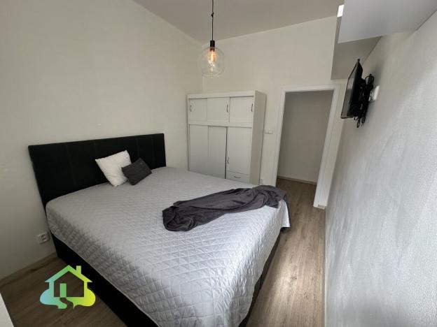 Pronájem bytu 2+kk, Praha - Vršovice, Holandská, 38 m2