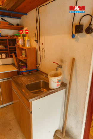 Pronájem garáže, Klatovy - Klatovy IV, Lipová, 15 m2