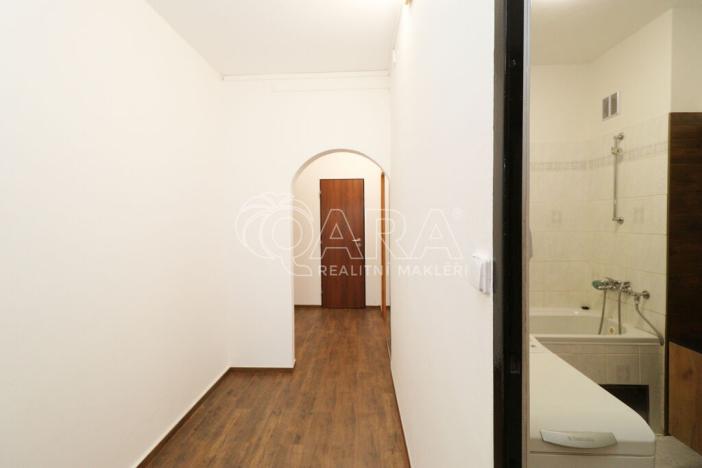 Pronájem bytu 3+1, Praha - Hlubočepy, Krškova, 77 m2