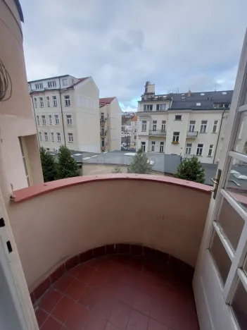 Pronájem kanceláře, Praha, Na Březince, 120 m2