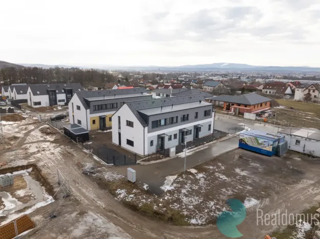 Prodej bytu 4+kk, Vráto, Na Pěšině, 98 m2